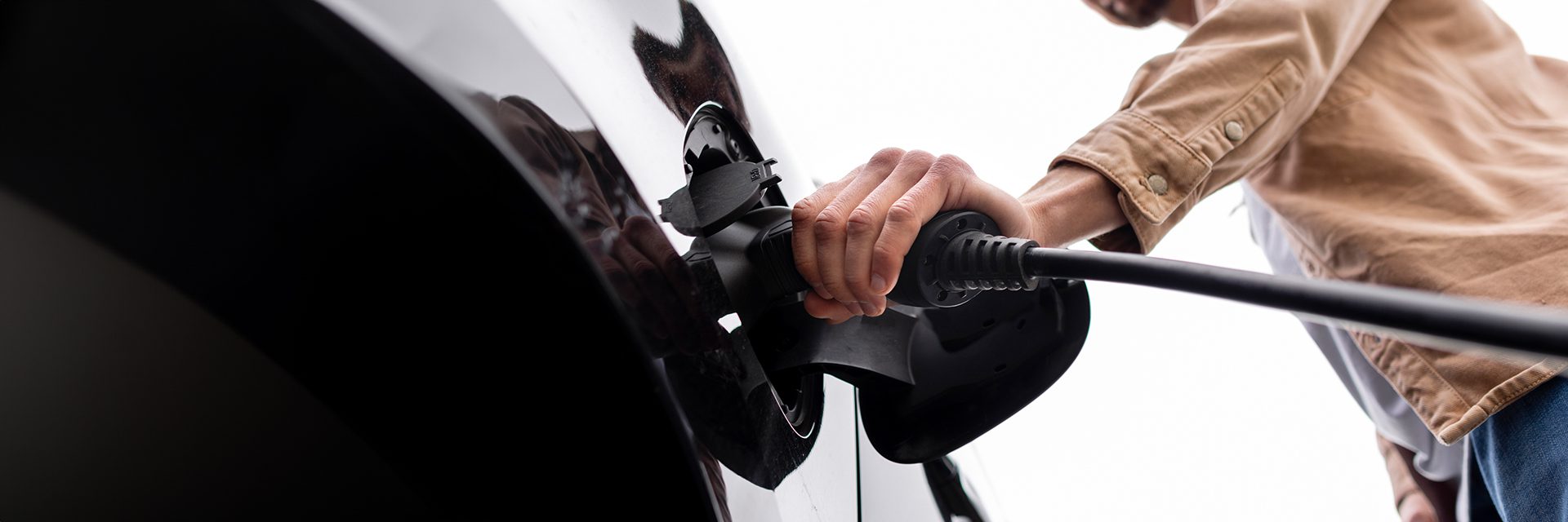What is range anxiety and is it impacting the uptake of electric vehicles within Australia_banner